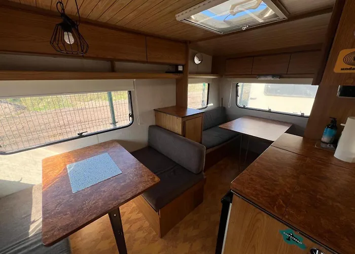 Przyczepa Retro Justarniacamp