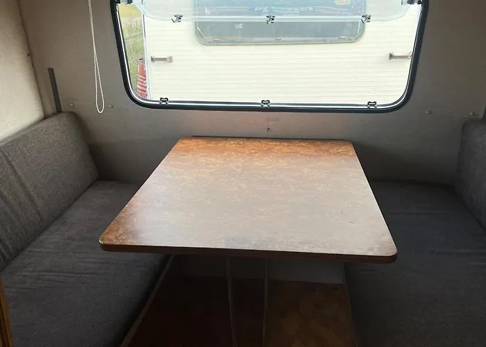 Przyczepa Retro Justarniacamp Camping *